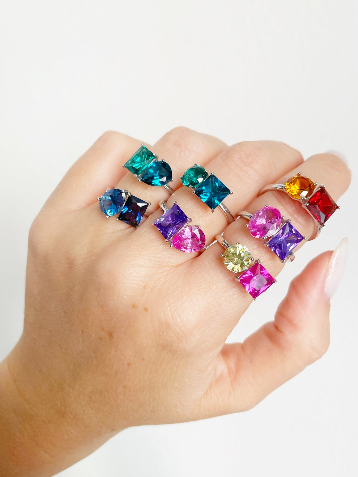 Anello Gems