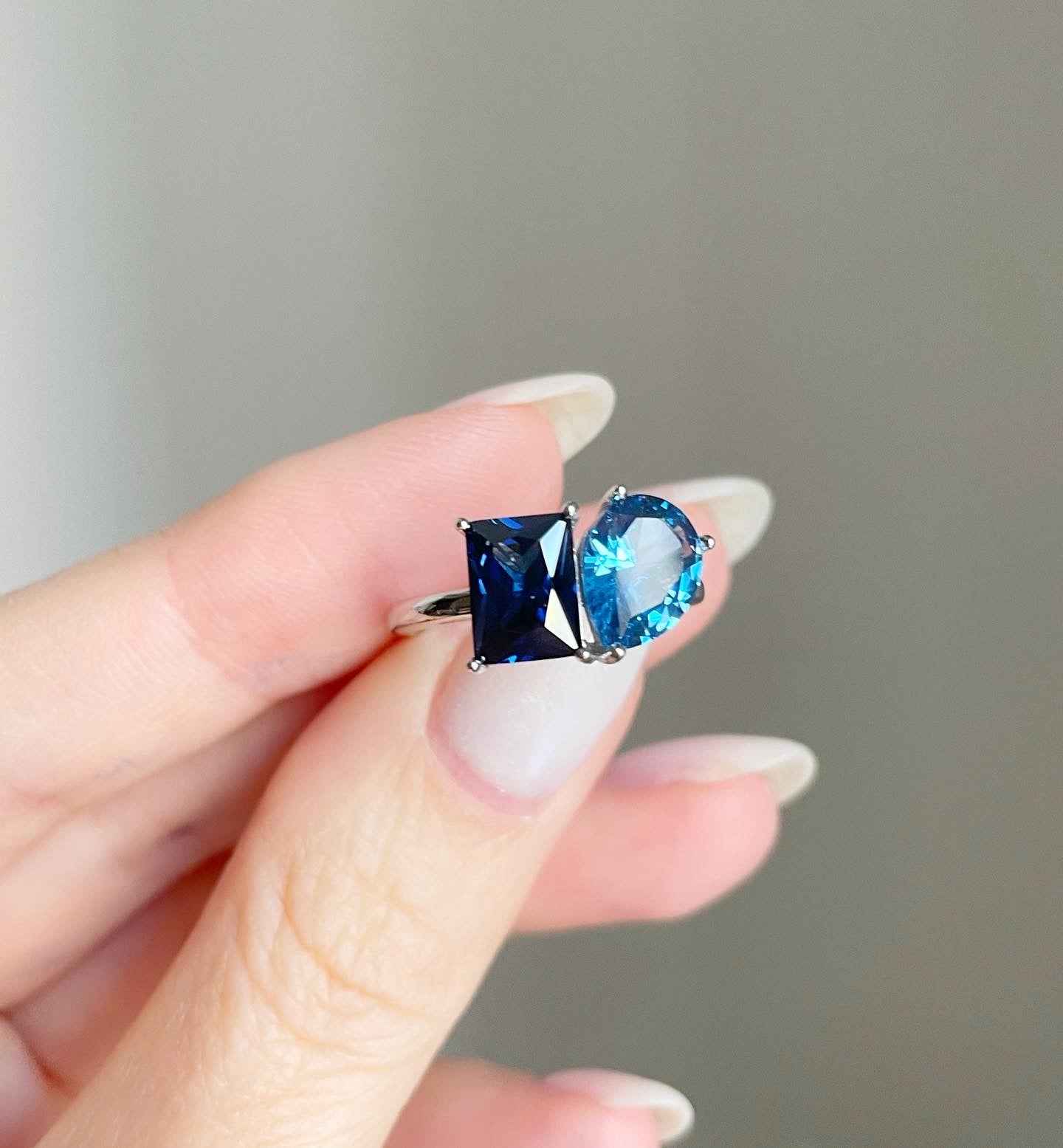 Anello Gems