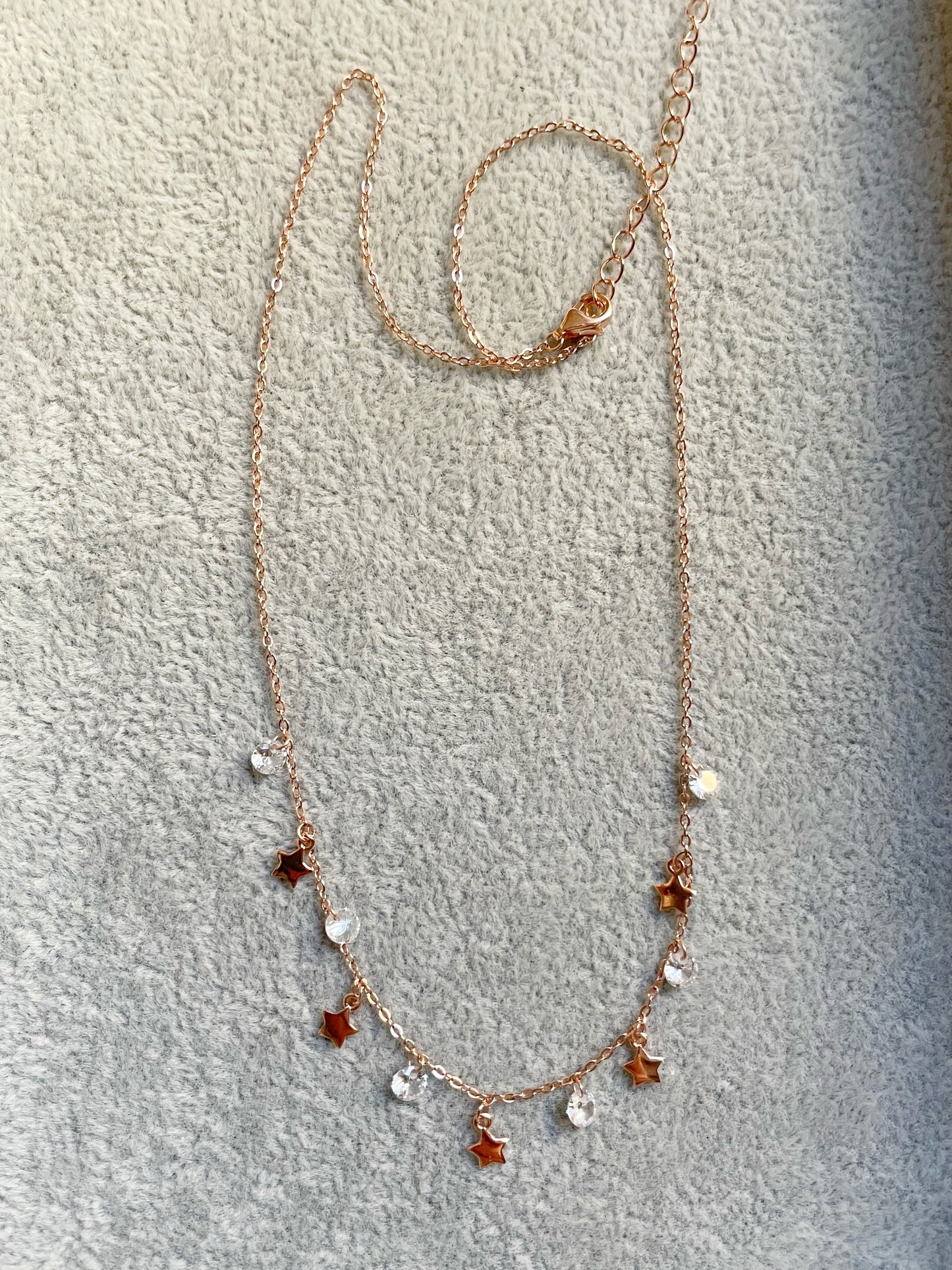 Collana stelle e punti luce