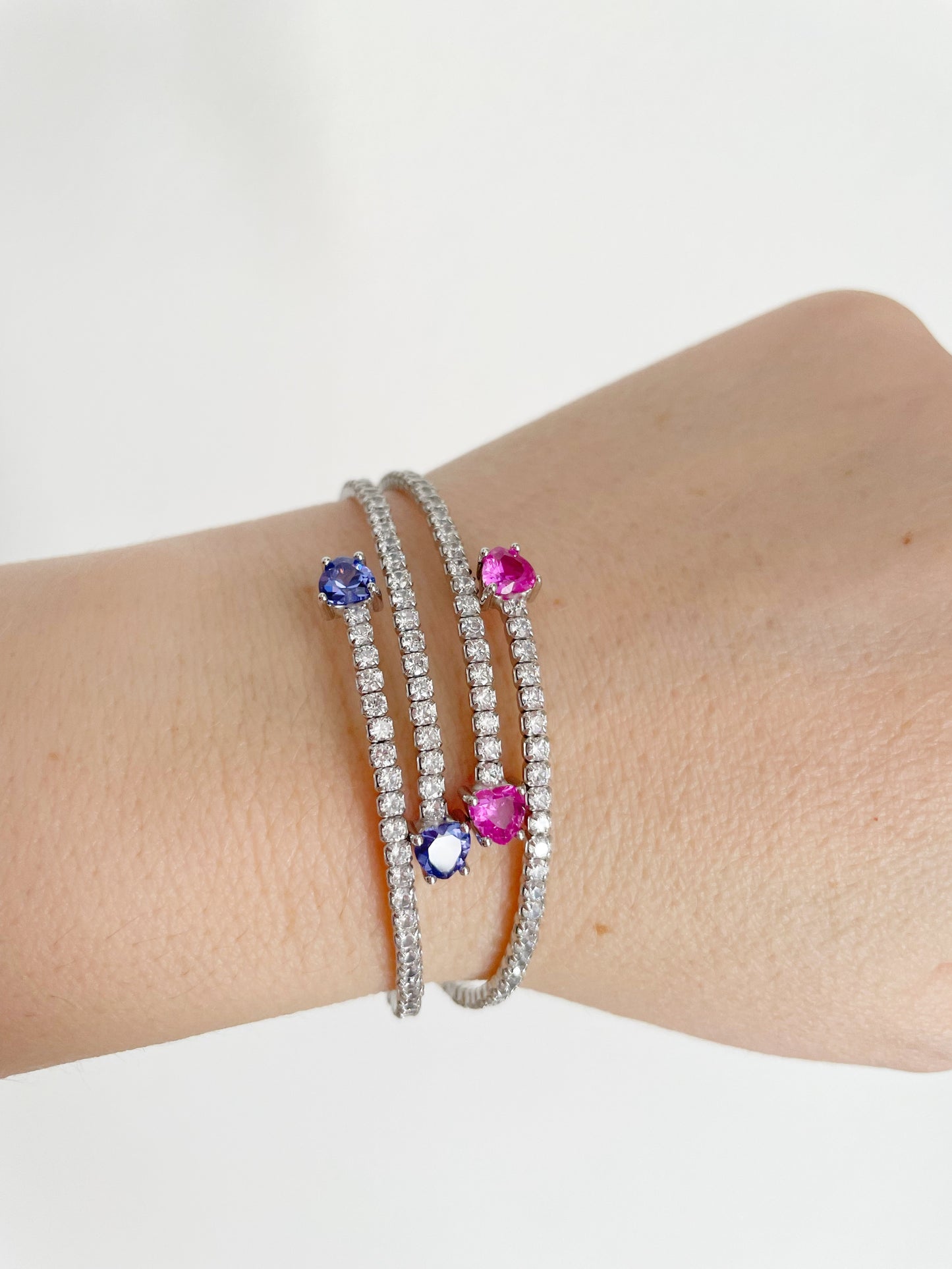 Bracciale tennis semi rigido cuori